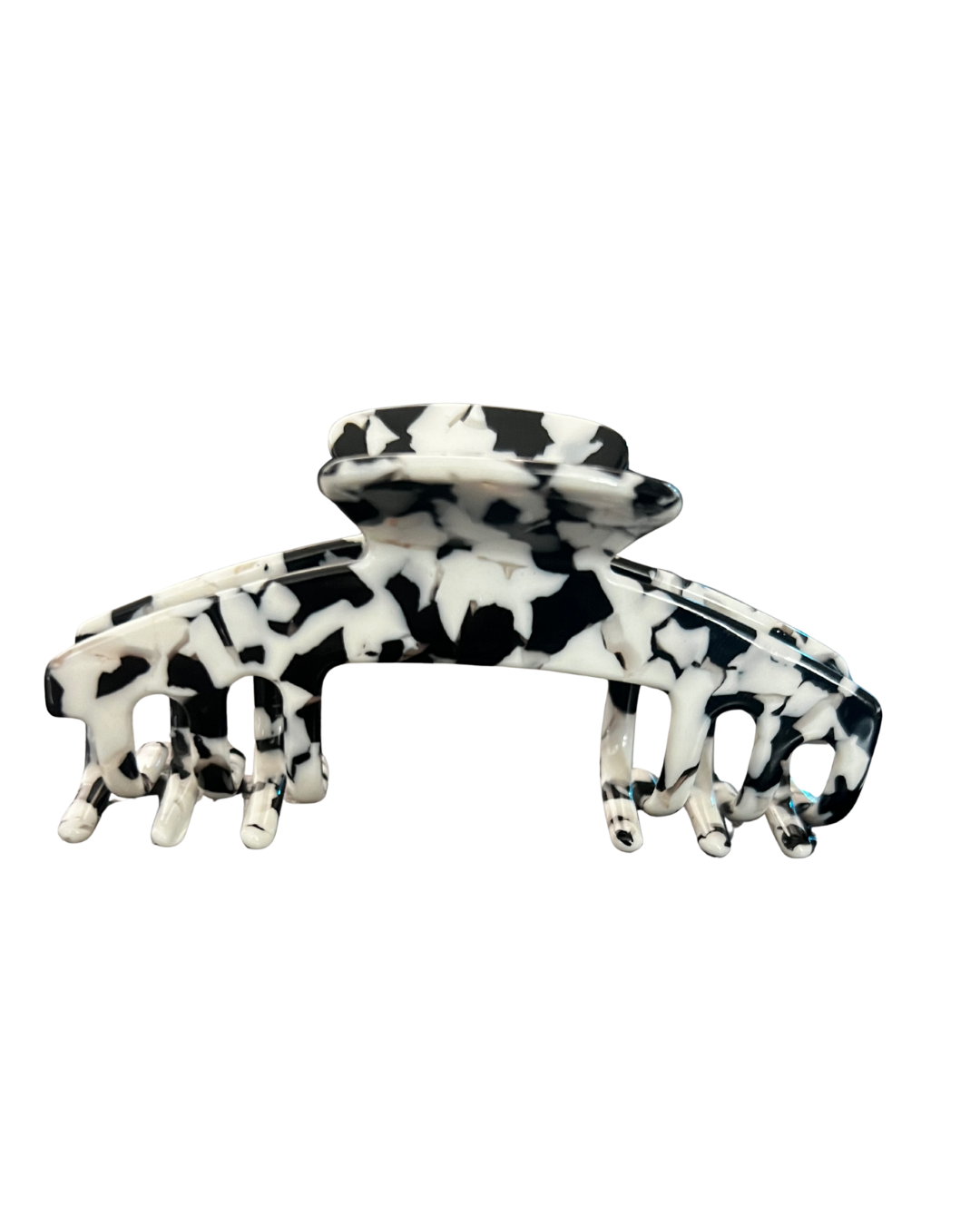 How to Build a Minimal Hair Routine Around One Good Claw Clip