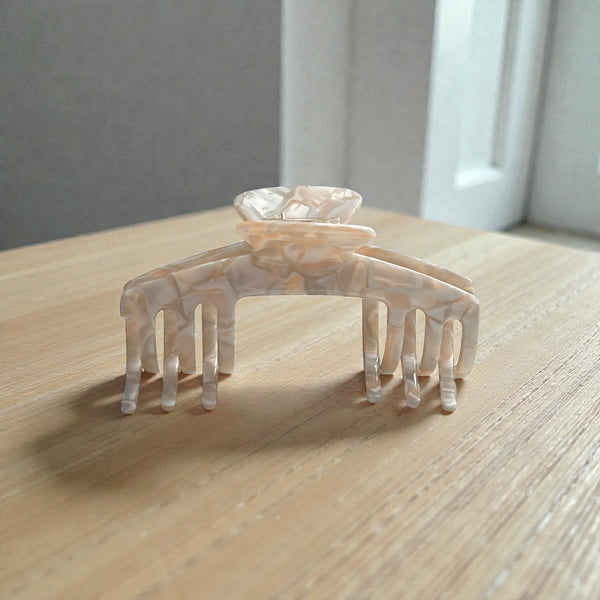 Halo Pearl Beige Hat Claw Clip Lifestyle