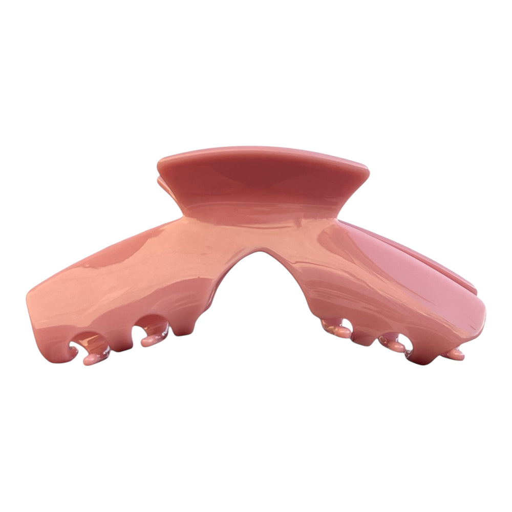 Muse pink hat claw clip front view designed for comfortable hairstyles with baseball caps, trucker hats, and golf hats.